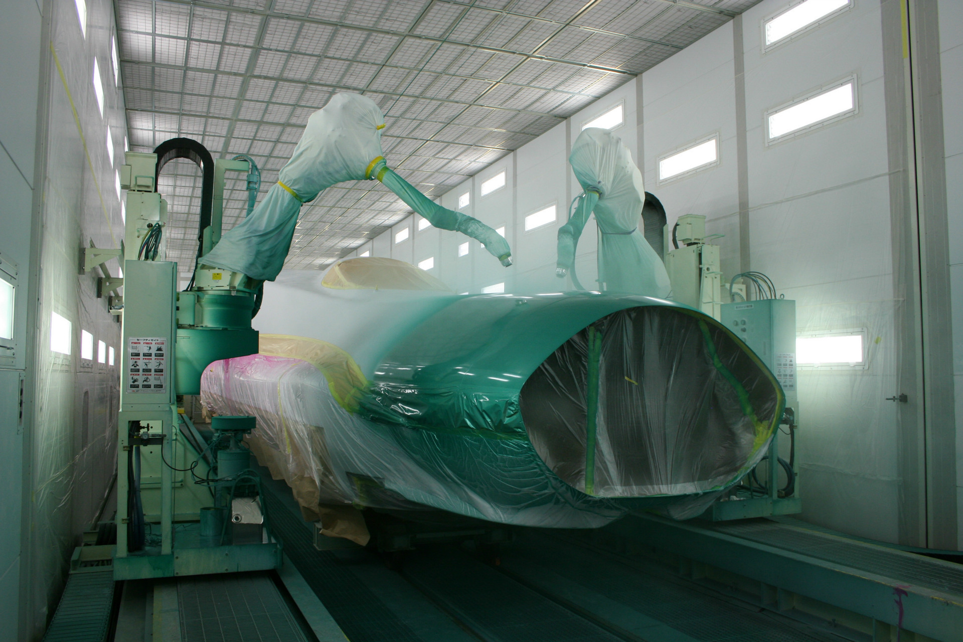 涂裝機(jī)器人防護(hù)服